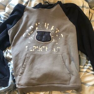 Gap Men's Blue and grey hoodie.